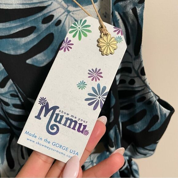 NWT SHOW ME YOUR MUMU Conga Palm Wrap Top- Size Small - Picture 8 of 9